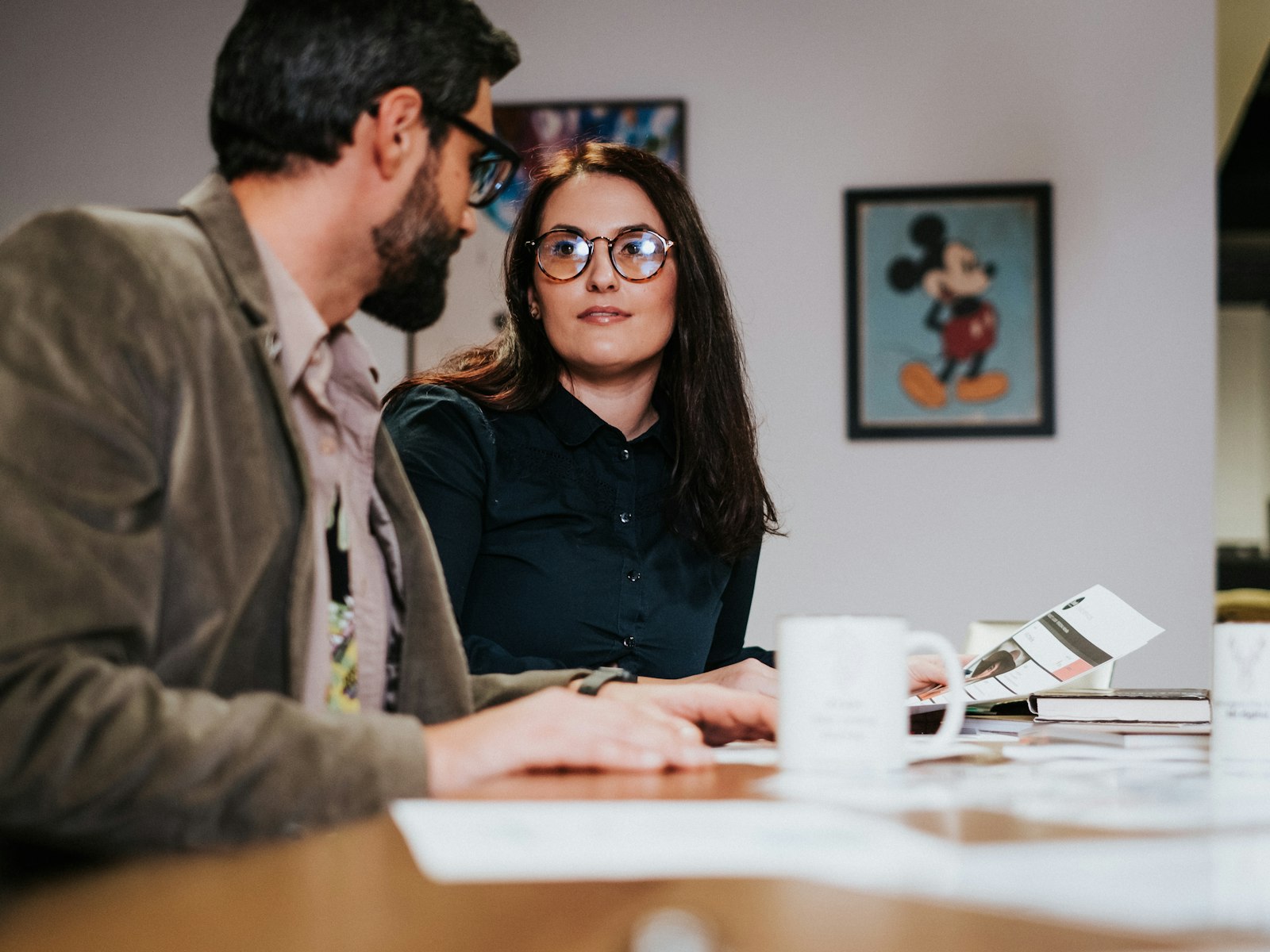 Travel agent vs booking online: a couple planning a holiday with a personal travel agent